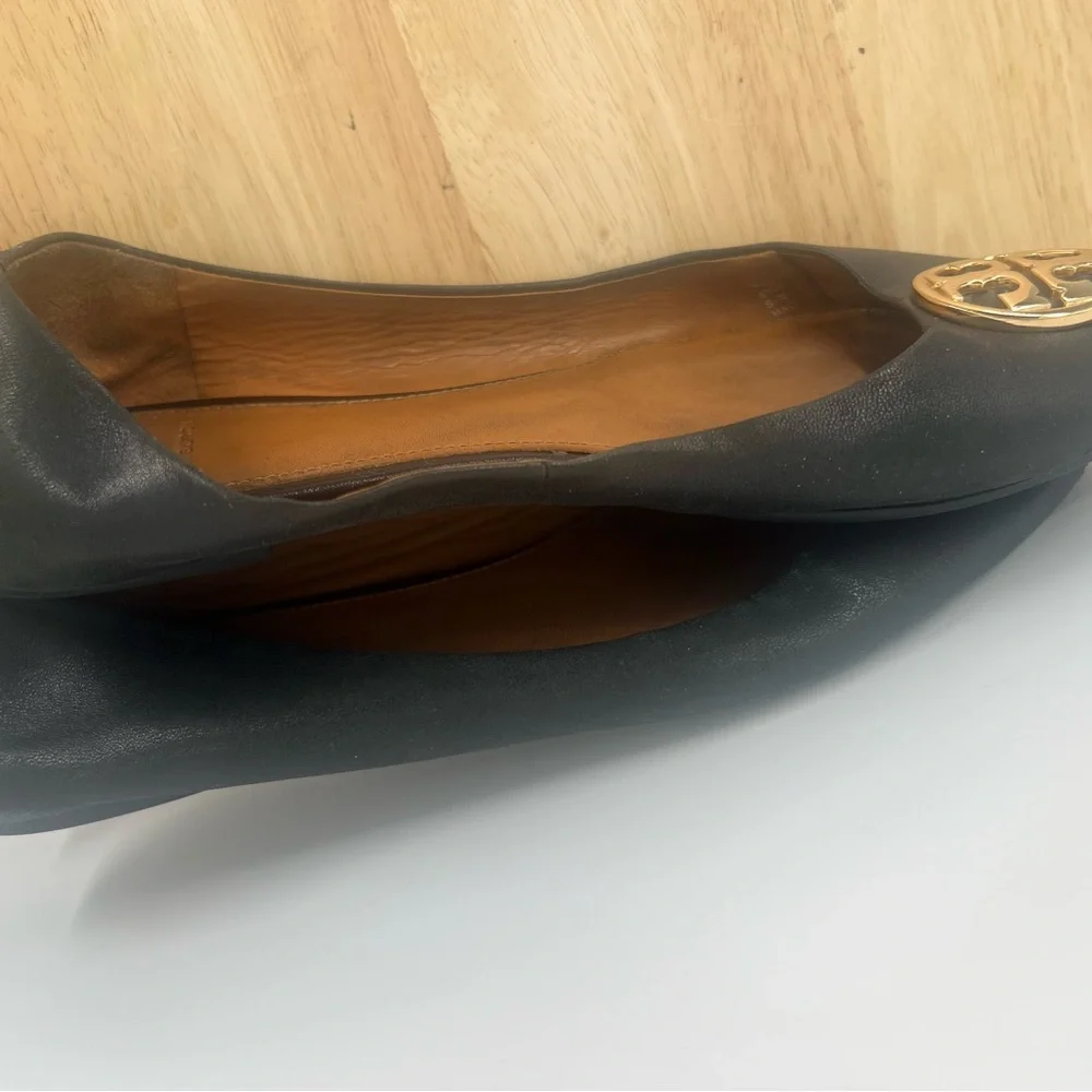 Tory Burch Black Loafers with Gold Emblem